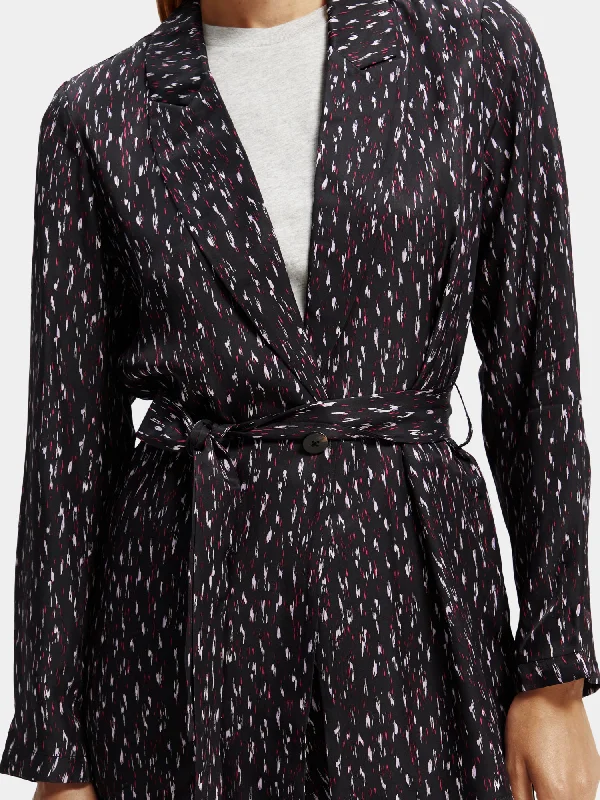 Lightweight printed belted blazer