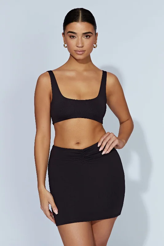 Jemma Scoop Neck Super Crop Top - Black