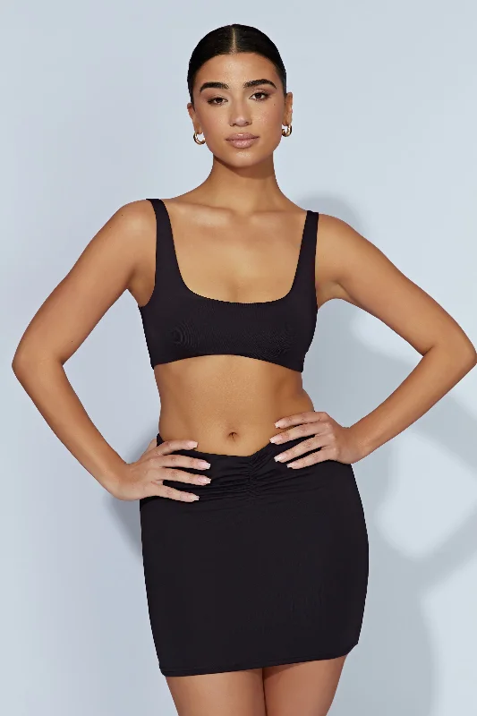 Jemma Scoop Neck Super Crop Top - Black